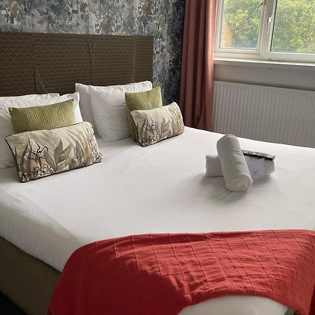 Апартаменты R1 Superking Sized Bed & 65" Tv On The Wall In Clapham Лондон Экстерьер фото