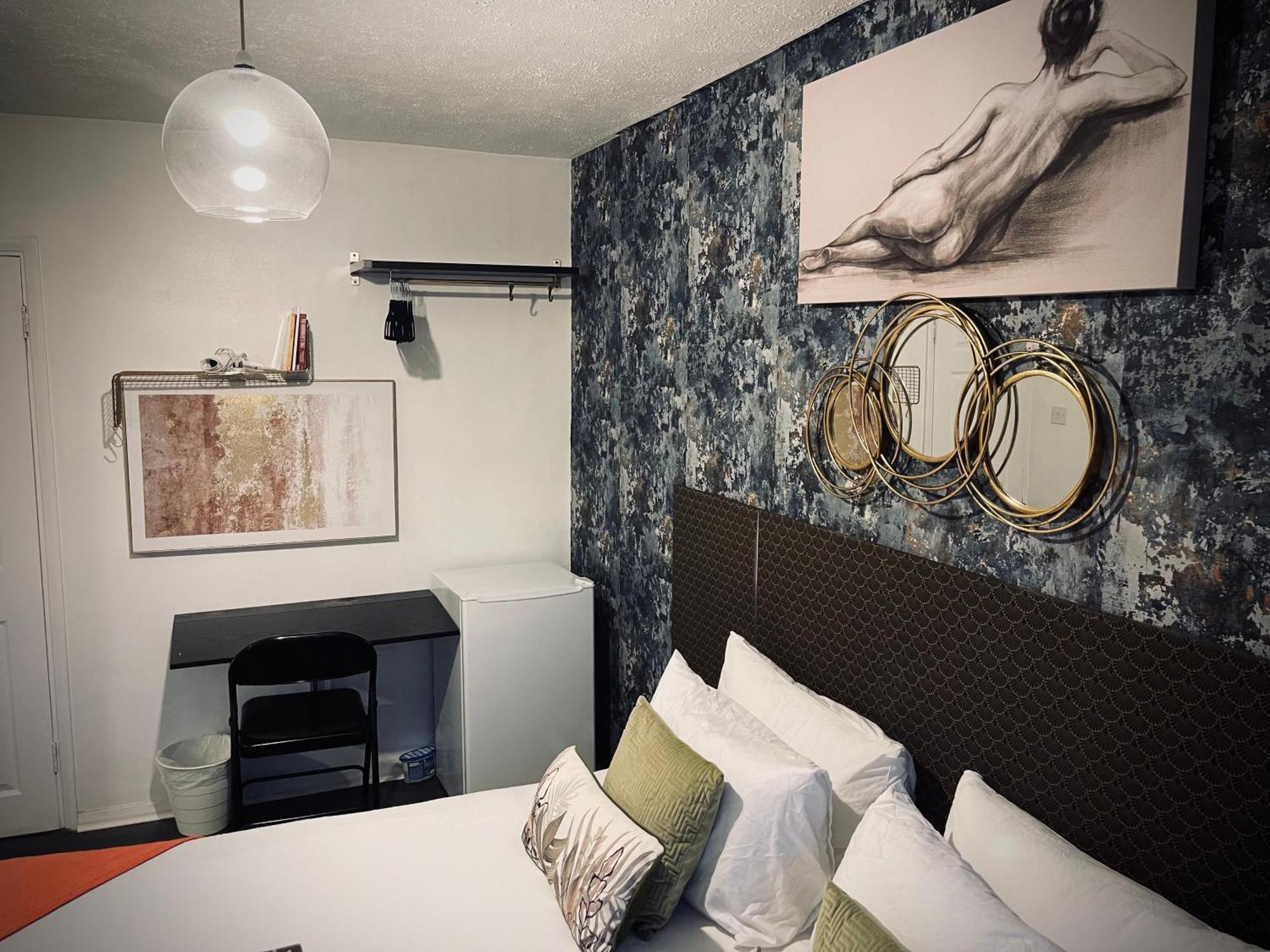 Апартаменты R1 Superking Sized Bed & 65" Tv On The Wall In Clapham Лондон Экстерьер фото