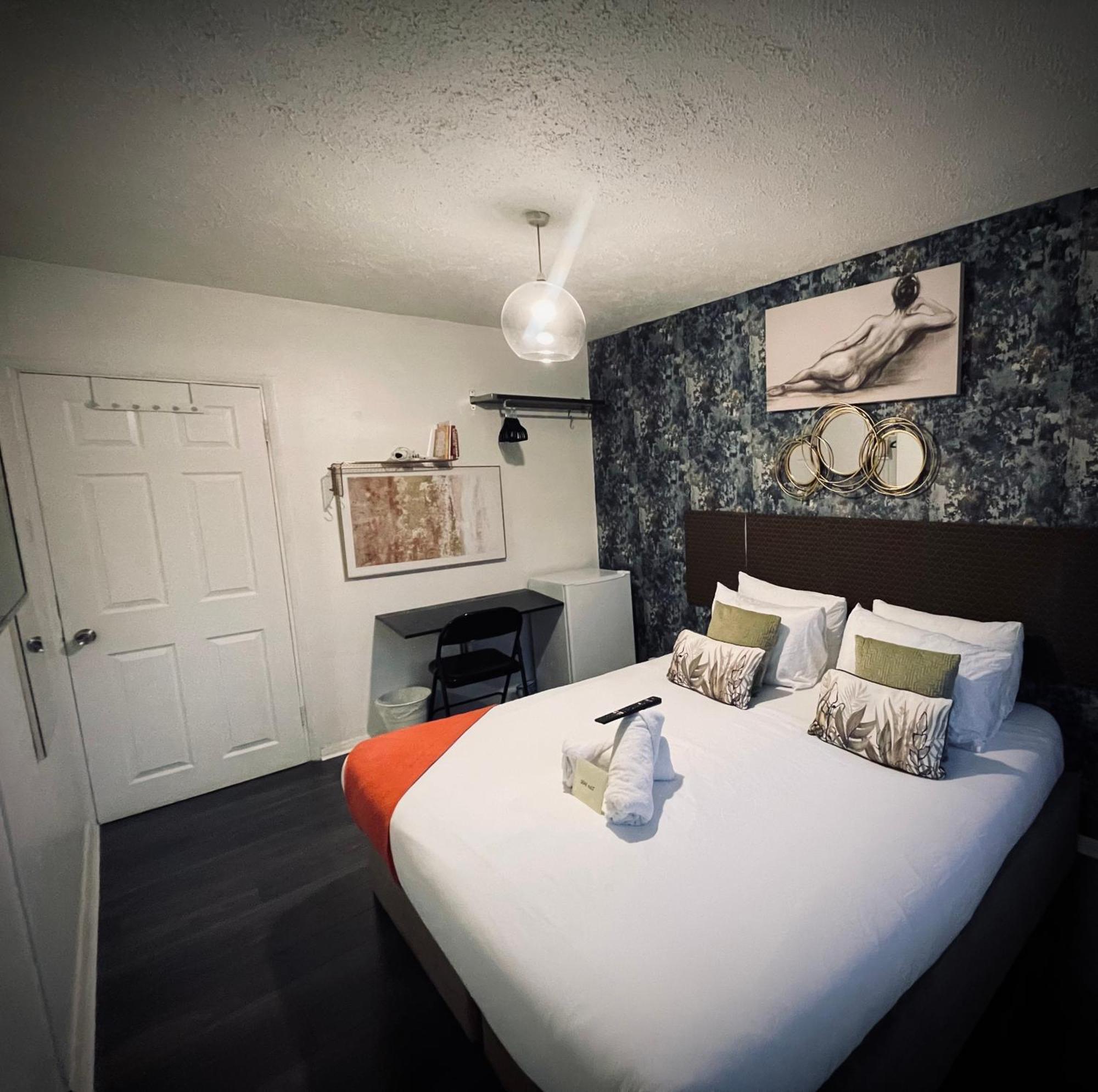 Апартаменты R1 Superking Sized Bed & 65" Tv On The Wall In Clapham Лондон Экстерьер фото