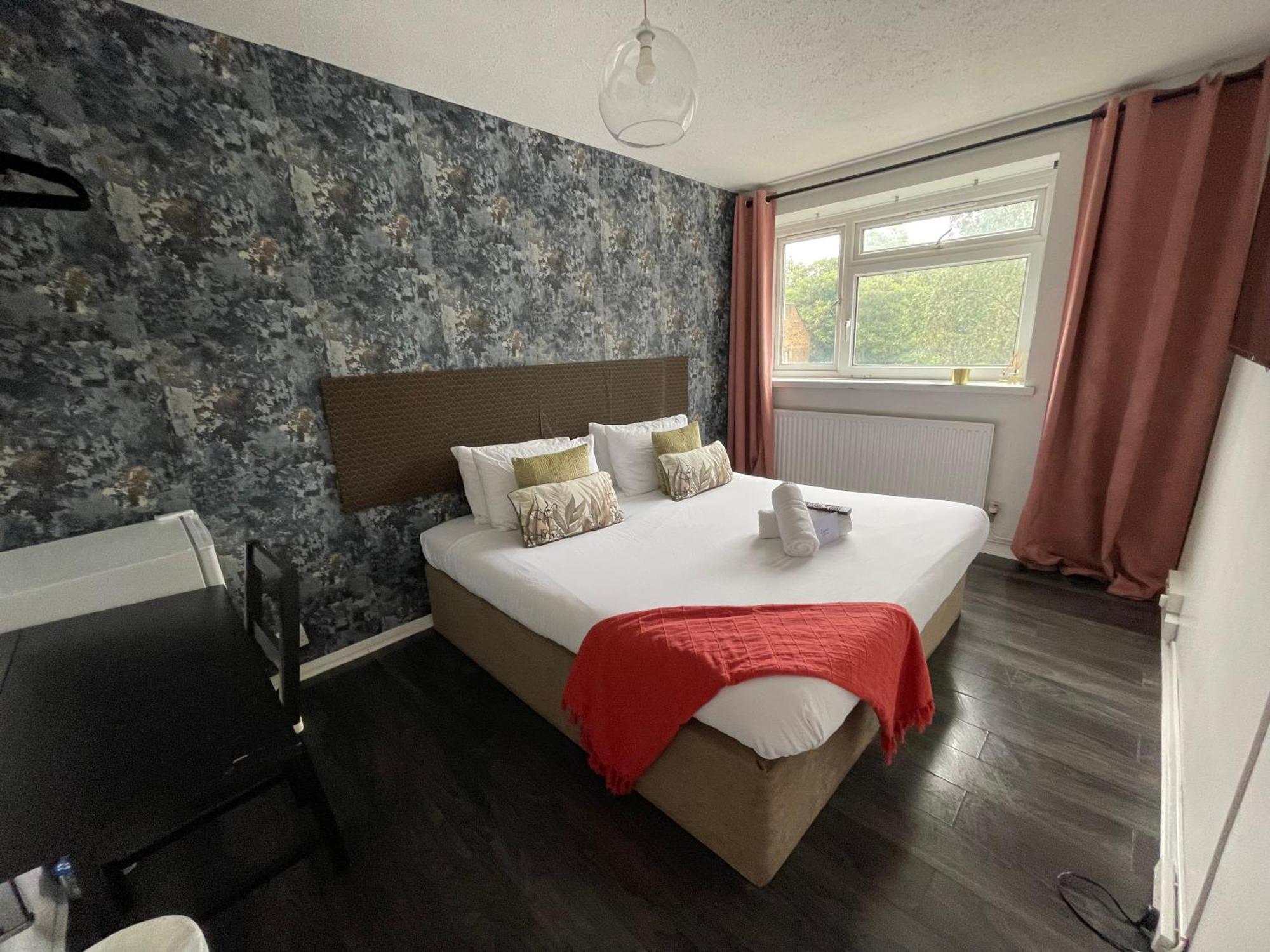 Апартаменты R1 Superking Sized Bed & 65" Tv On The Wall In Clapham Лондон Экстерьер фото
